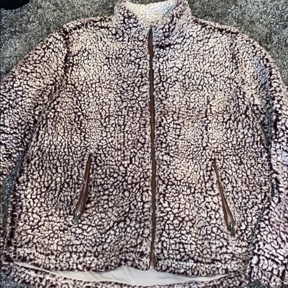 WORN ONCE. Super soft and comfy Sherpa